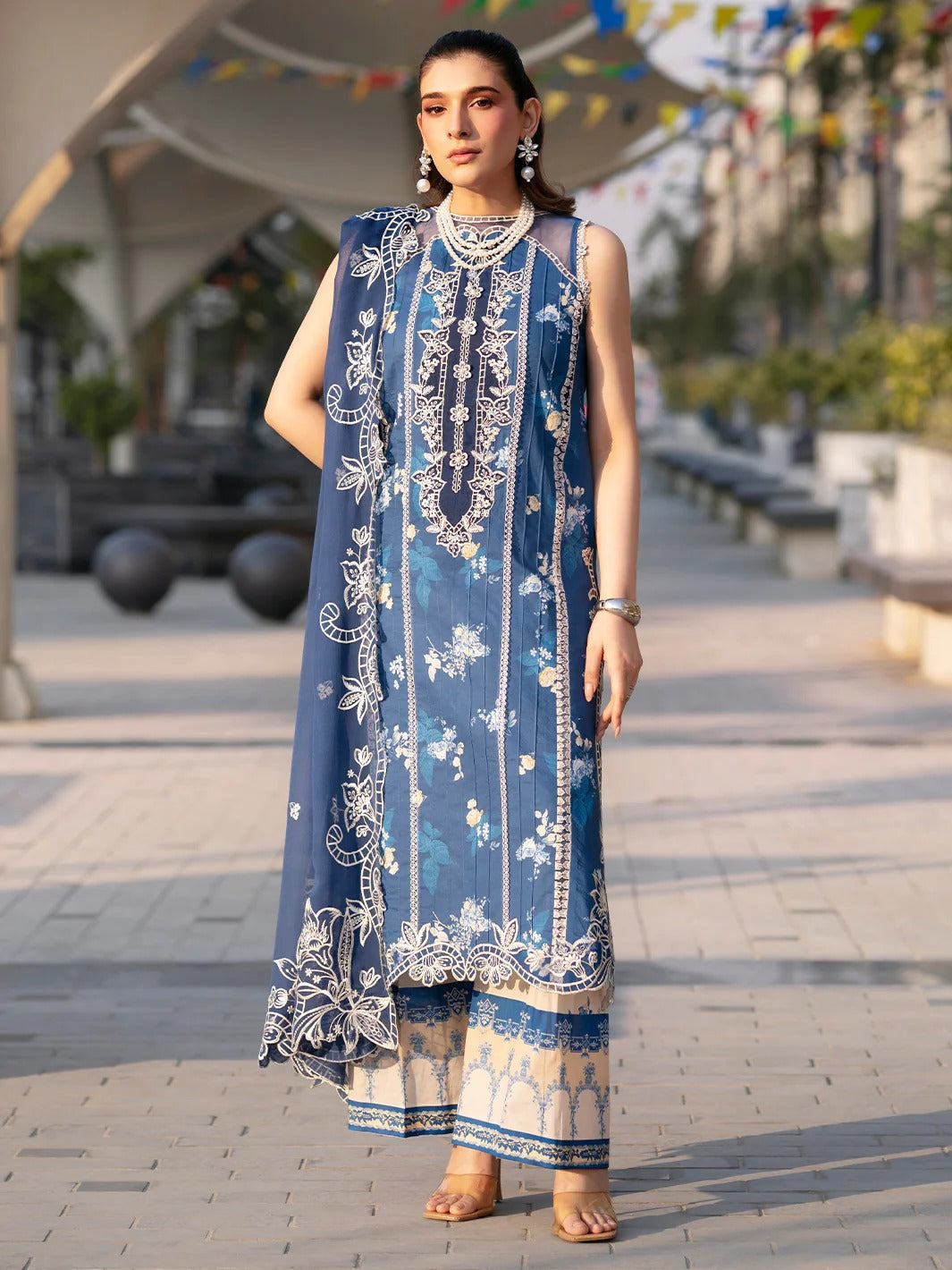 BW - 003 | 3 PC LAWN I Broadway Luxury Lawn '26 I MAHNUR Main image