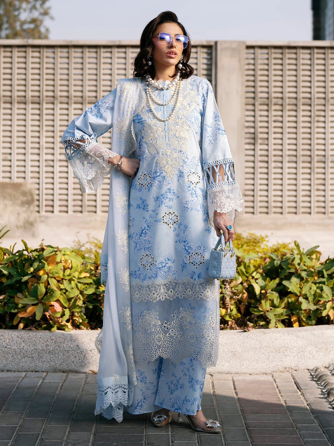 BW - 001 | 3 PC LAWN I Broadway Luxury Lawn '26 I MAHNUR Main image