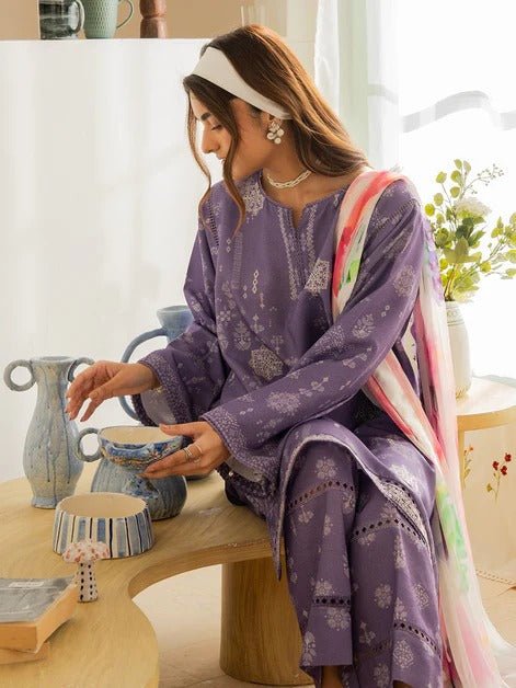 Ira I Fall & Florals Karandi I Yards - Portia Fabrics