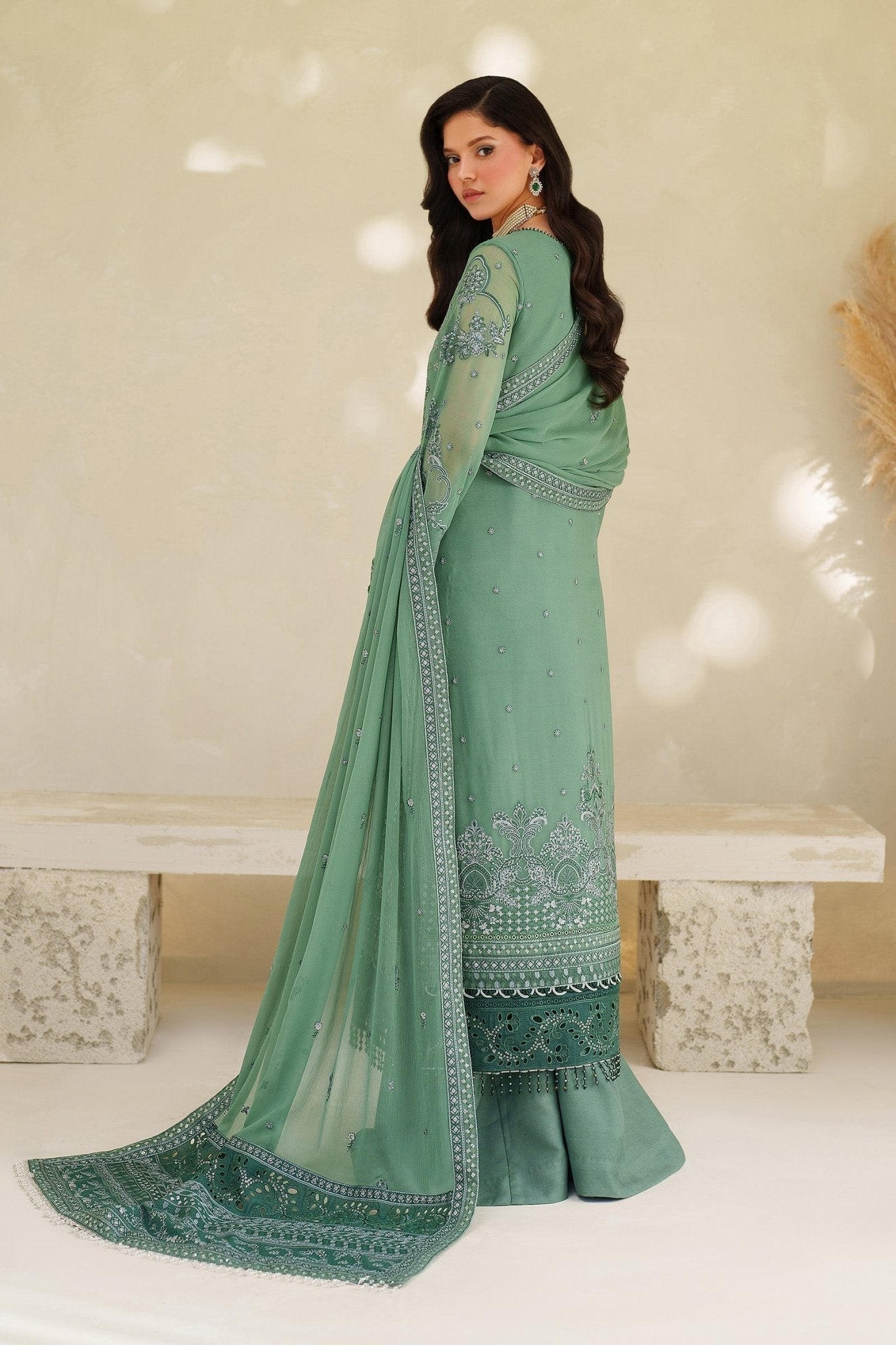 Jiroon I MEESA LUXURY FORMALS I ZARIF Secondary image