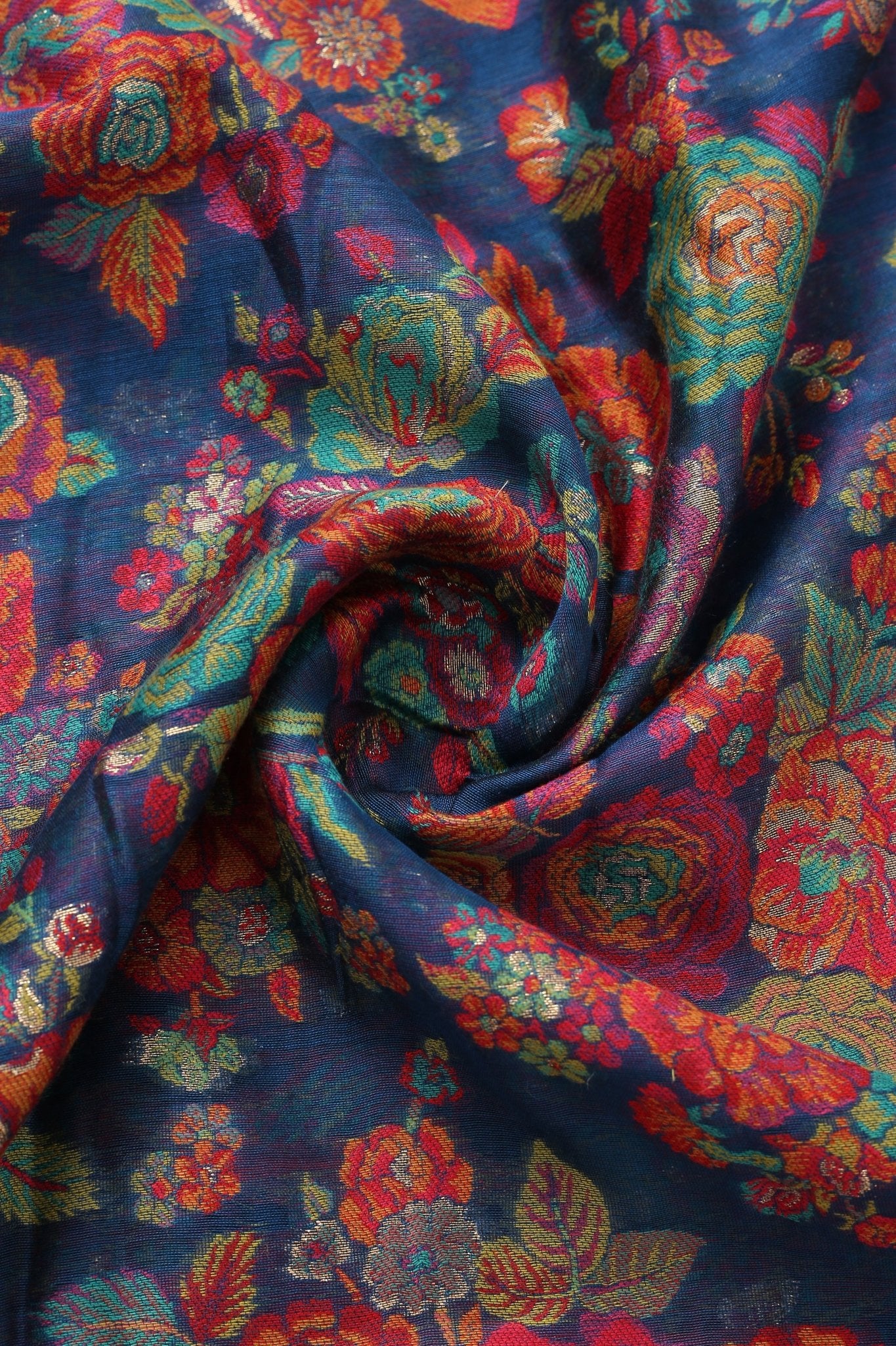 Kaani Silk Shawl Secondary image