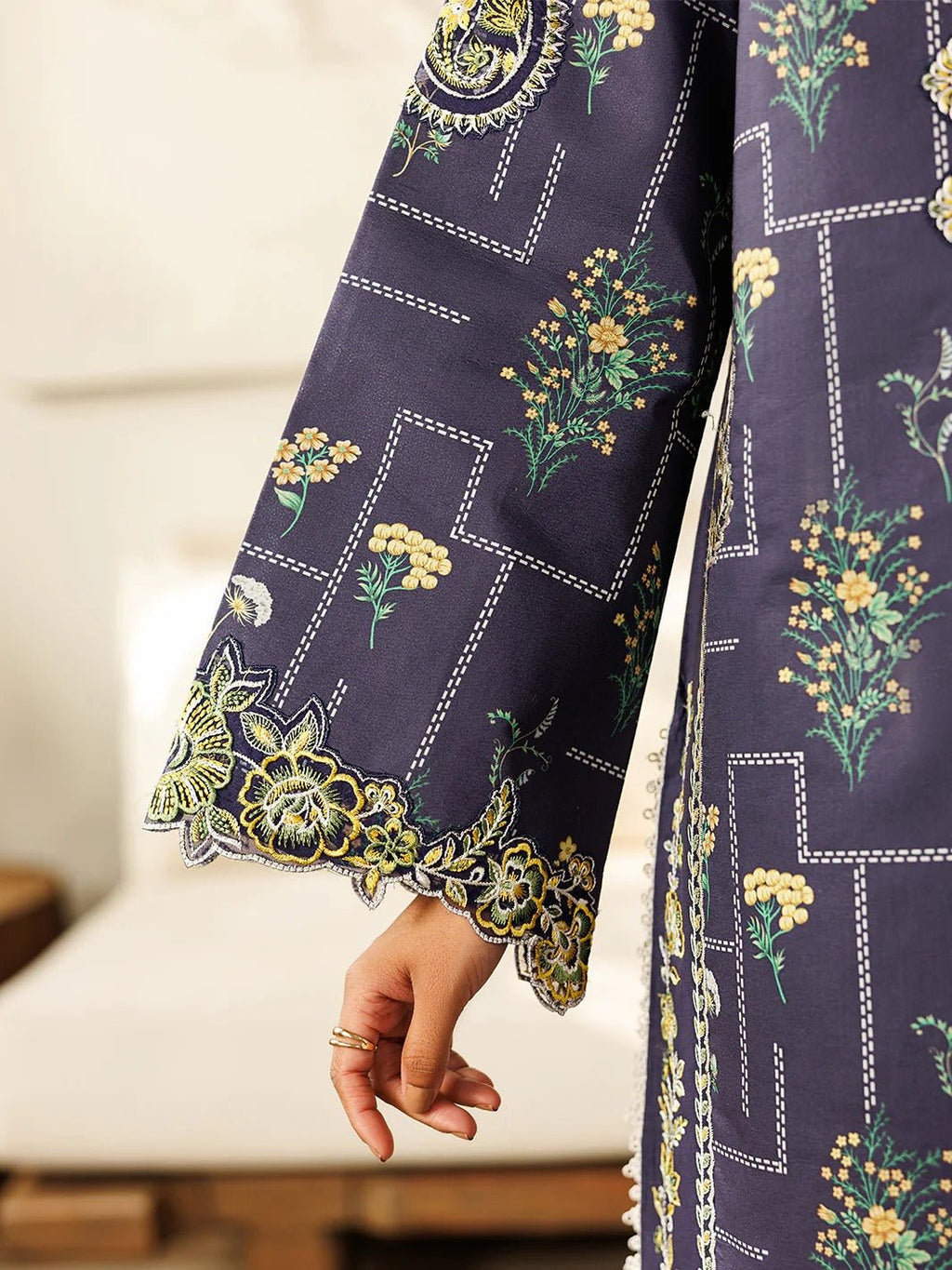 L-09 | 3 PC Lawn | Leila Lawn '26 | Mahnur - Portia Fabrics