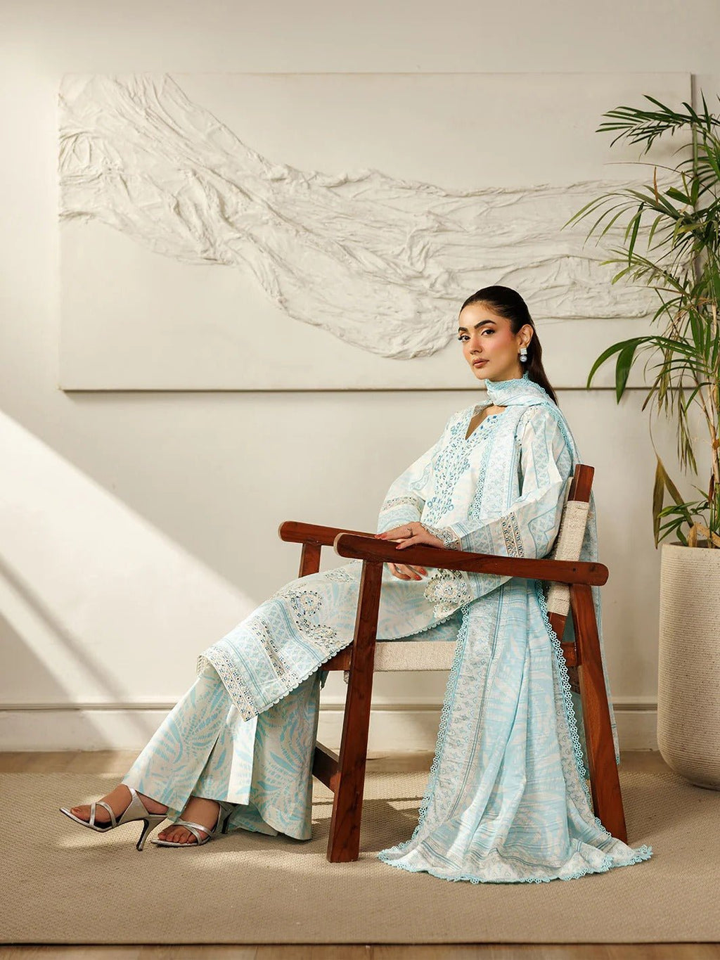 L-10 | 3 PC Lawn | Leila Lawn '26 | Mahnur - Portia Fabrics