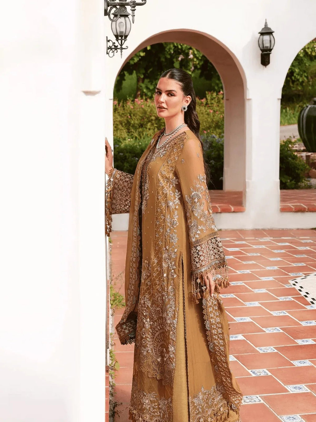lEONARA-lU26-06 | Lumiere Chiffon 26 | Saira Rizwan - Portia Fabrics