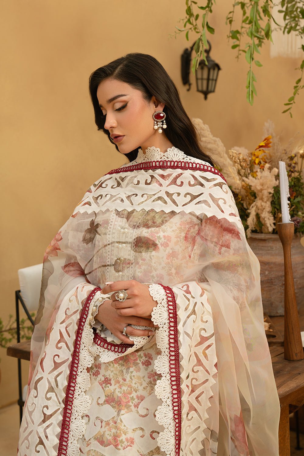 MAYA-SRL25-06 I Luxury Lawn 25 I Saira Rizwan - Portia Fabrics