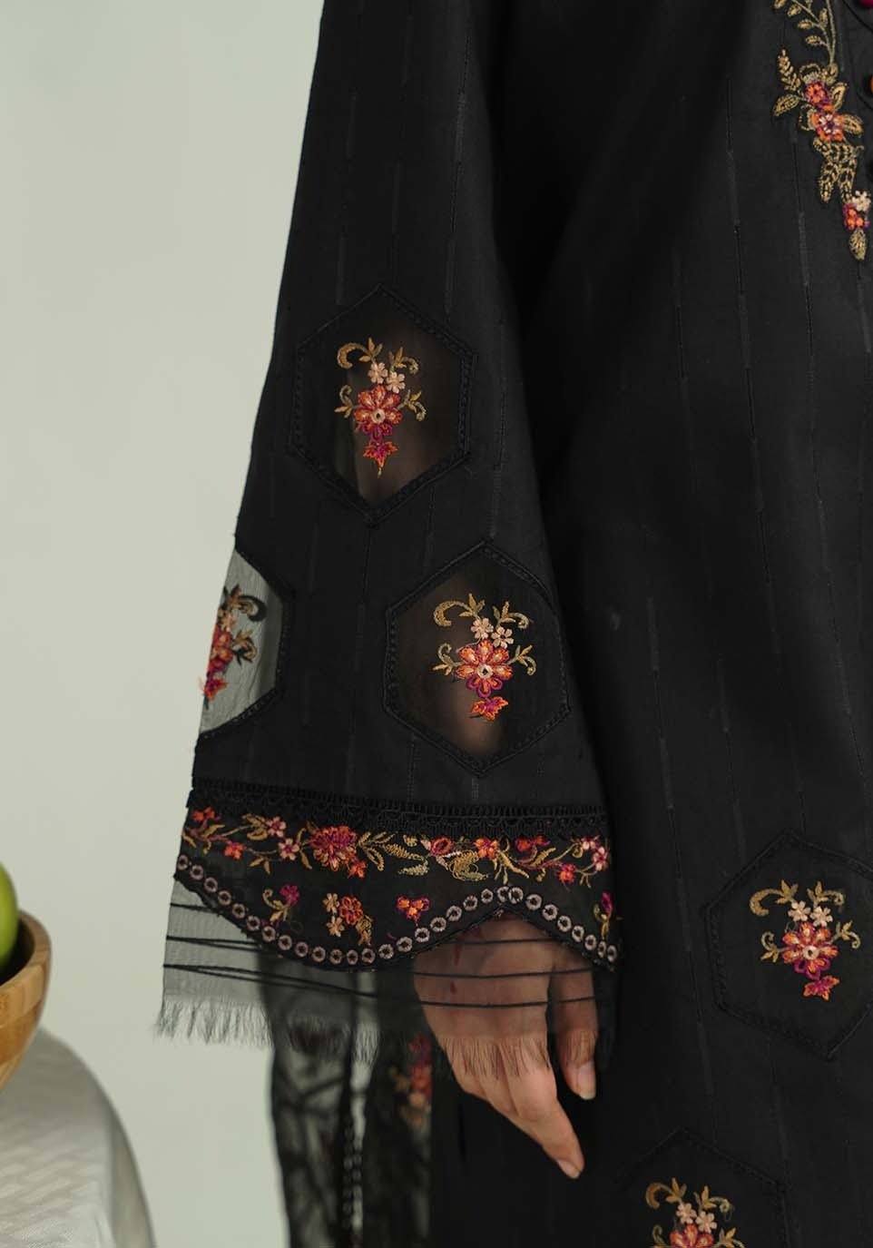 NAQSH I Nazākat I Zarqash - Portia Fabrics