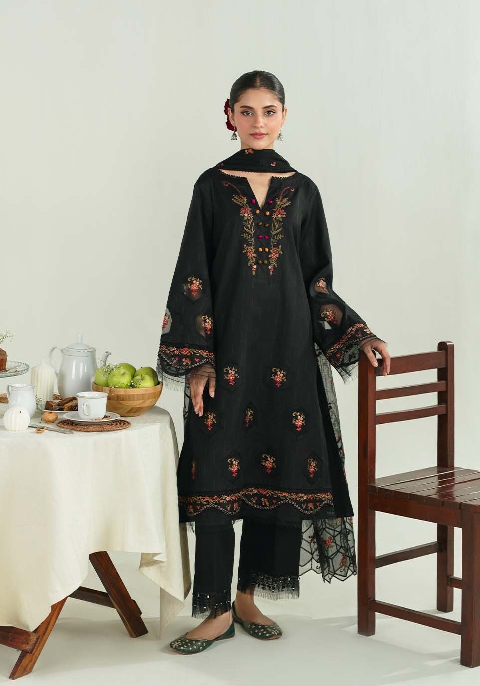 NAQSH I Nazākat I Zarqash - Portia Fabrics