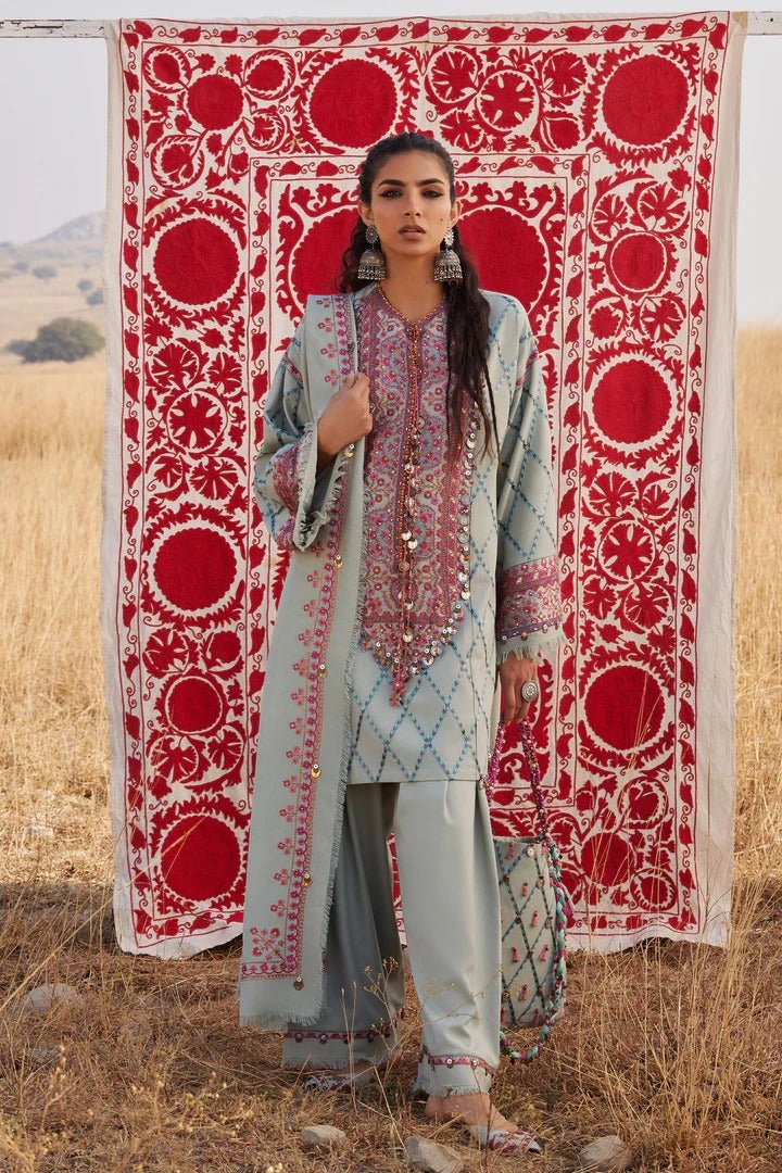NAYAB (ZW25-06) I WINTER'25 I Zaha by Khadija Shah - Portia Fabrics