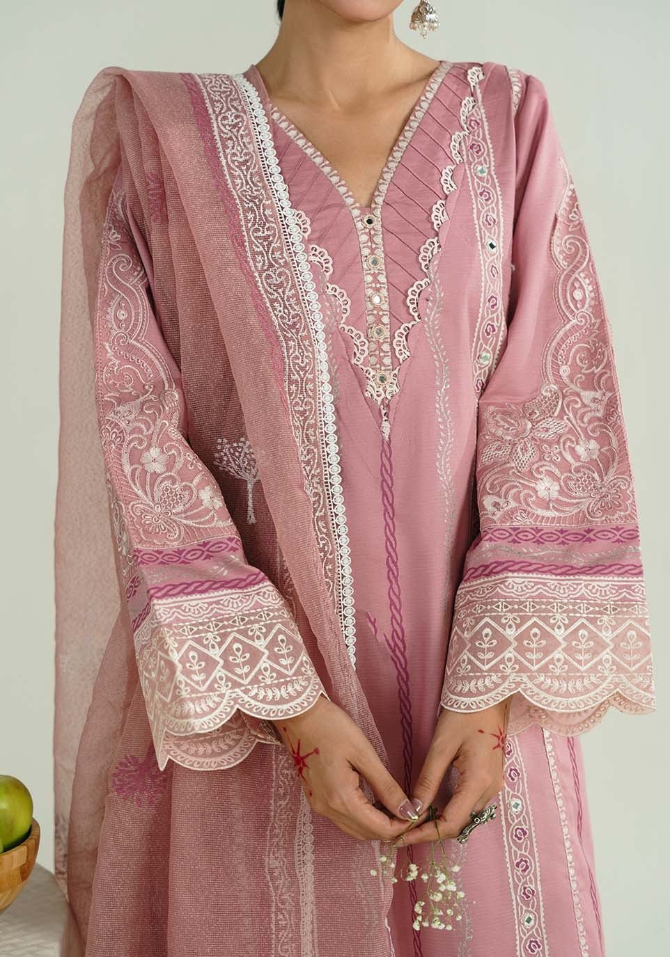 Noor e Ghulab I Nazākat I Zarqash - Portia Fabrics
