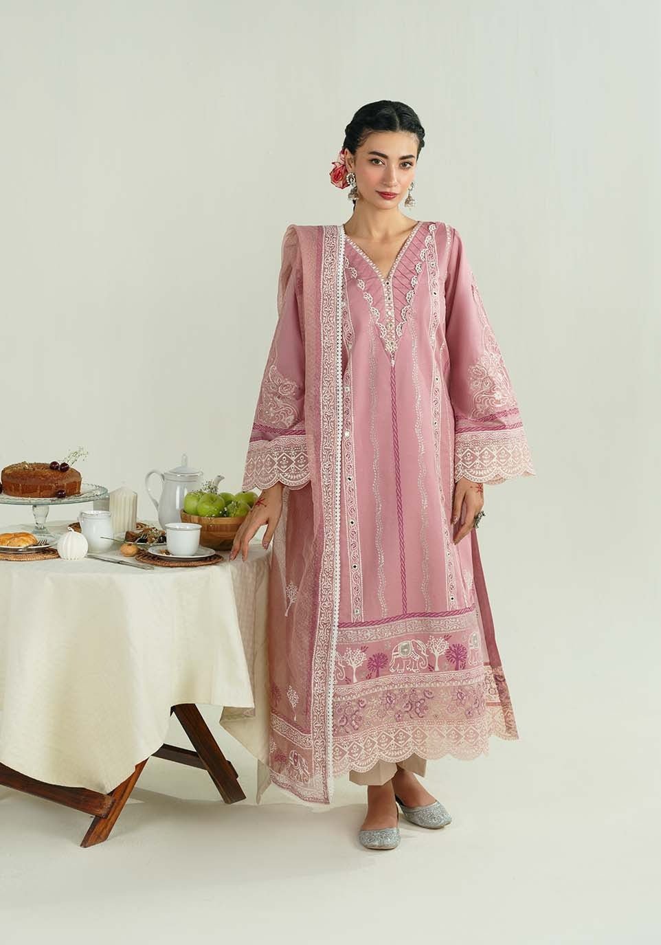 Noor e Ghulab I Nazākat I Zarqash - Portia Fabrics