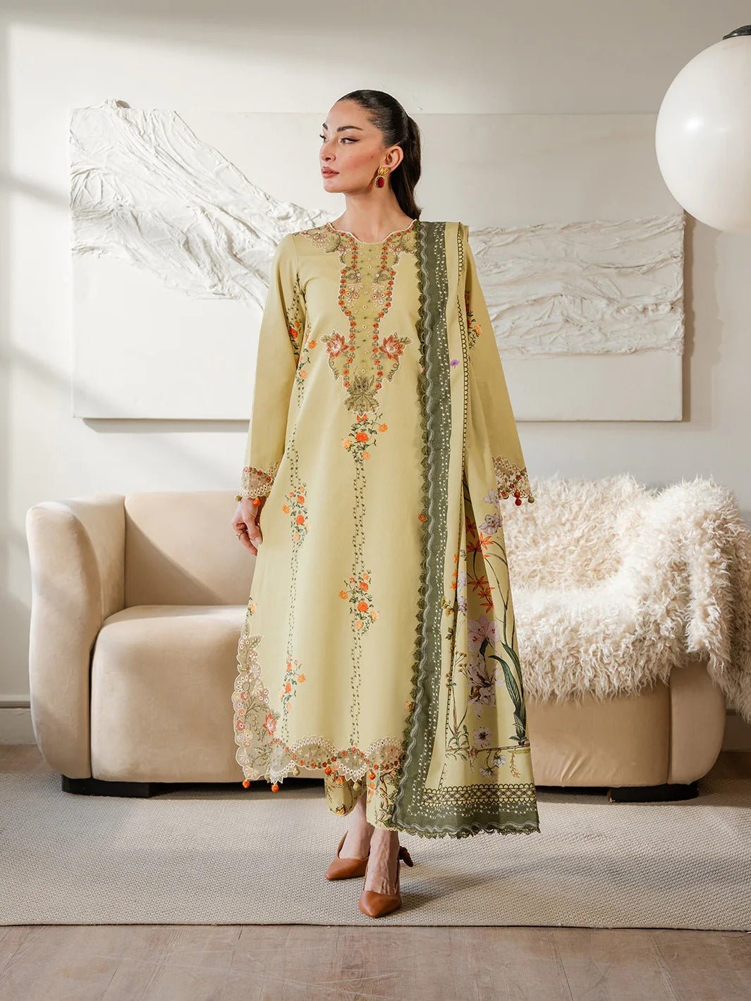 Nura I Lawana Khaddar '25 I Cinq - Portia Fabrics