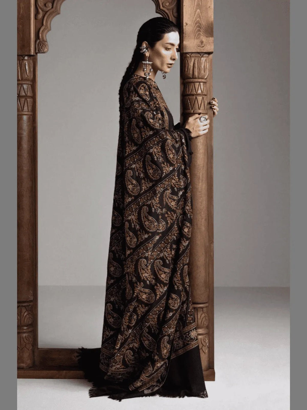 OUD-D5 | Winter Unstitched Saraab 2026 | Zara Shahjahan - Portia Fabrics