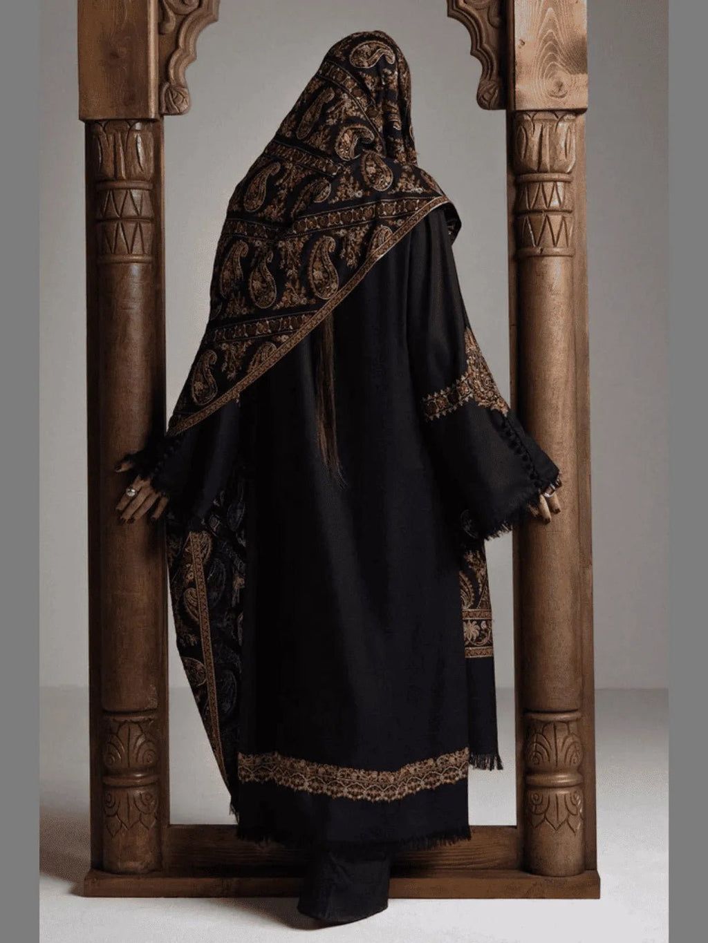 OUD-D5 | Winter Unstitched Saraab 2026 | Zara Shahjahan - Portia Fabrics