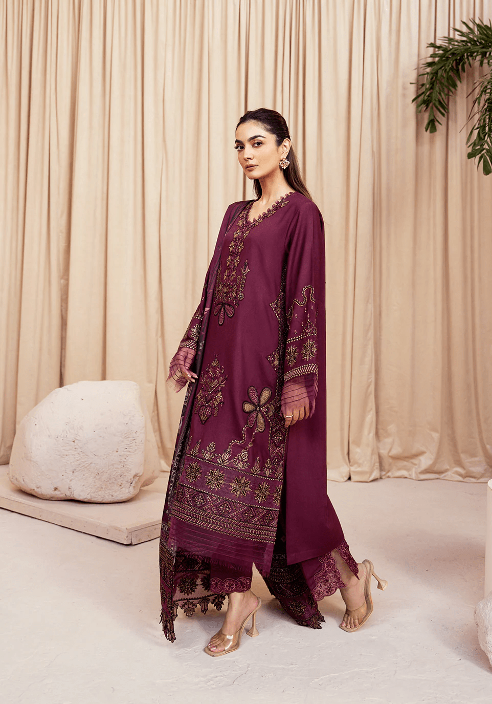 PLUM REVERI I The Winter Edt- Luxe Pret '25 I Zarqash - Portia Fabrics