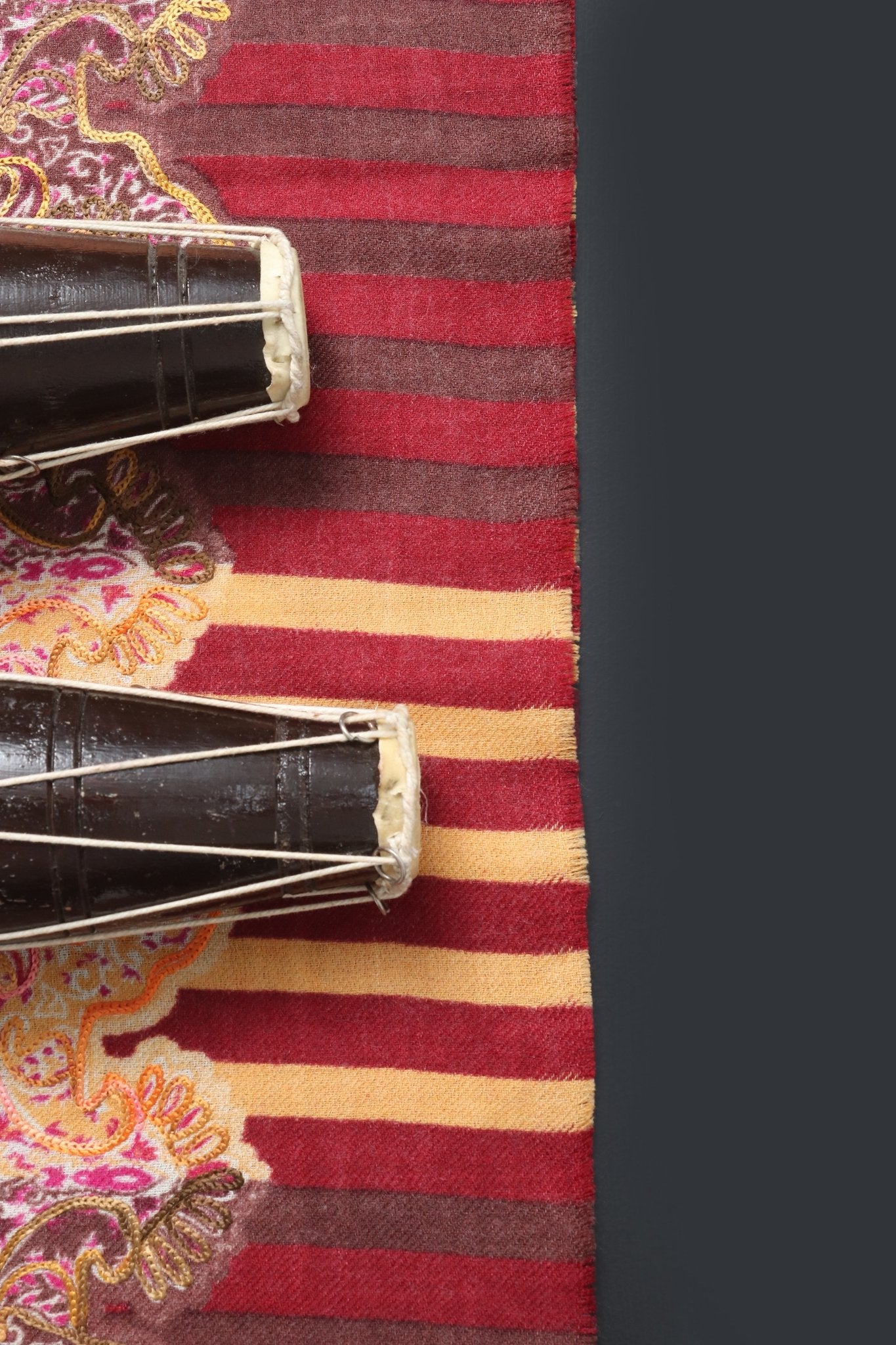 Pure Pashmina Qalamkar Shawl Secondary image