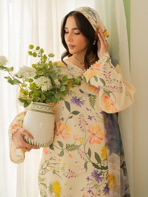 Sena I Fall & Florals Karandi I Yards - Portia Fabrics