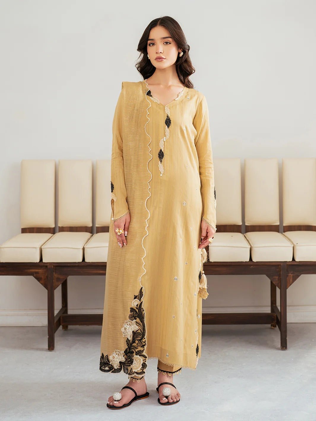 SP-04 | SERA | MAHNUR - Portia Fabrics Main image