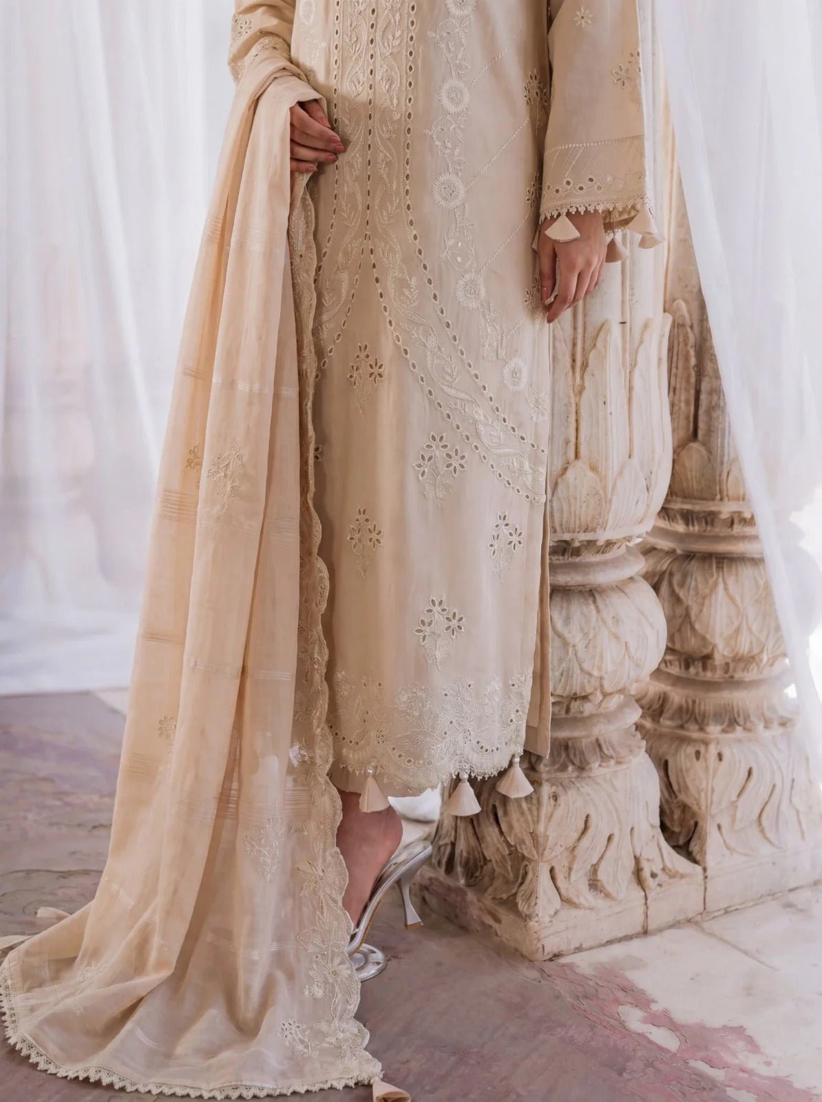 UKL09 | 3 PC UNSTITCHED SAFIRA COLLECTION | SAFWA Secondary image