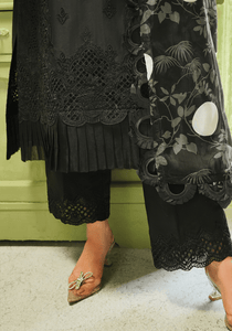 ZQT 005 MIDNIGHT | Tresor Luxury Lawn'24 | Zarqash - Portia Fabrics