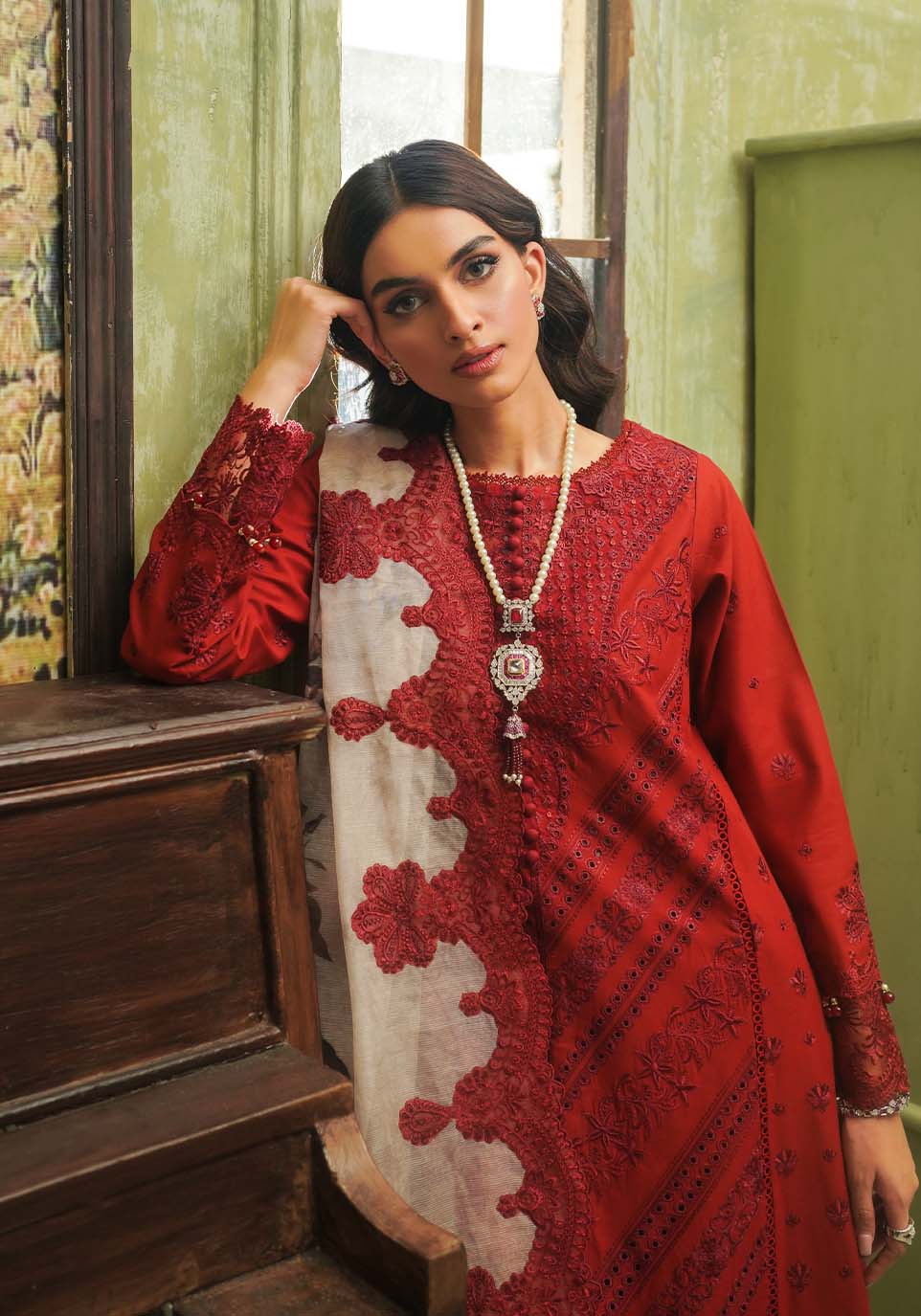 ZQT 007 ROSALINE | Tresor Luxury Lawn'24 | Zarqash - Portia Fabrics