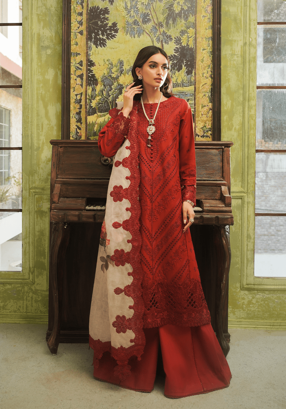 ZQT 007 ROSALINE | Tresor Luxury Lawn'24 | Zarqash - Portia Fabrics